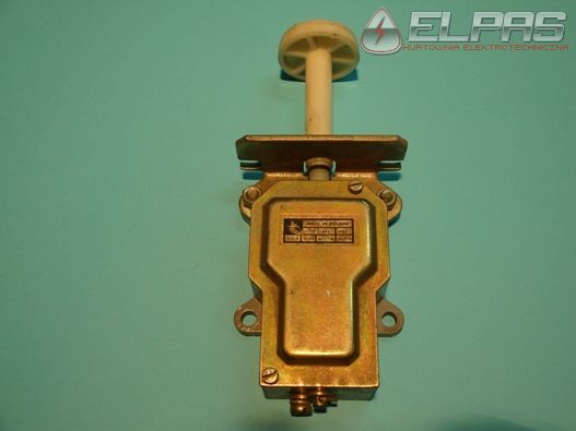 Wyłącznik krańcowy D 443